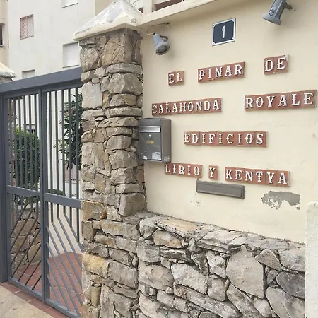 Apartment En Playa La Luna Sitio de Calahonda